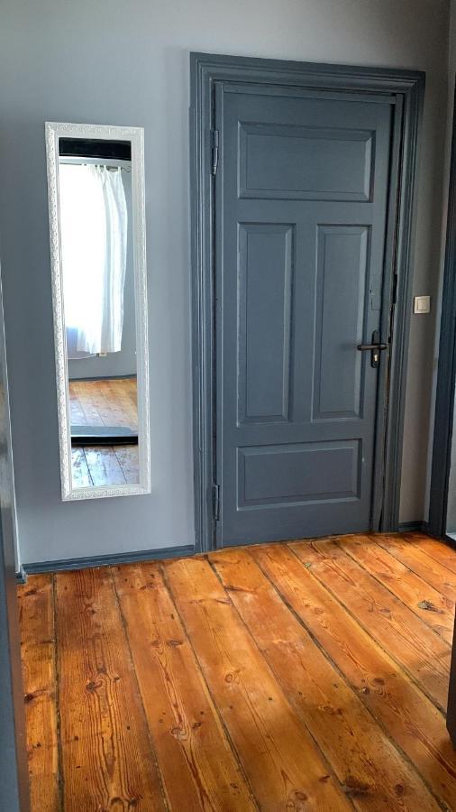 Elvira Apartment